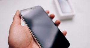 2026’da iOS vs Android: Yapay Zeka ve Güvenlik Savaşı 2026'da iOS vs Android: Yapay Zeka ve Güvenlik Savaşı